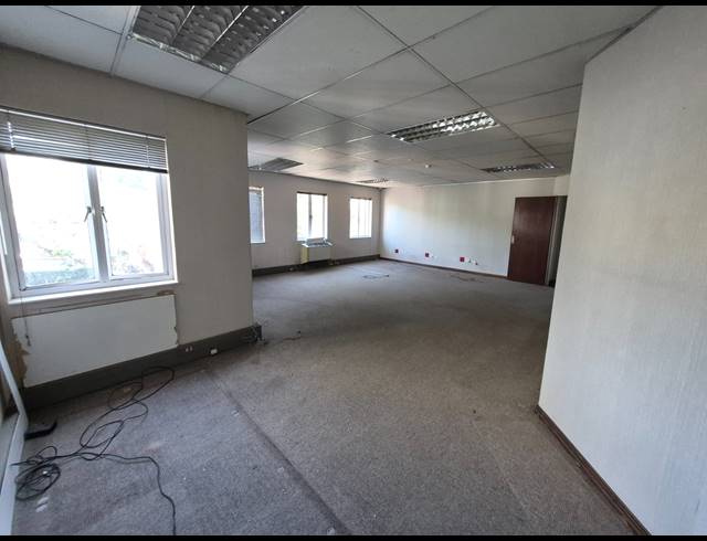 249M² OFFICE TO LET IN RIVONIA